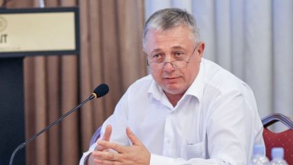„Am mers prea mult pe acest drum”. Fostul ambasador Alexei Tulbure acuză: PAS nu a scăpat statul de corupție și cumătrism