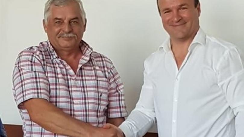 uploads/elections/2019/10/09/324(810,455).jpg